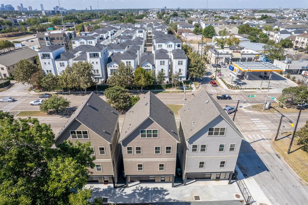 5345 Larkin