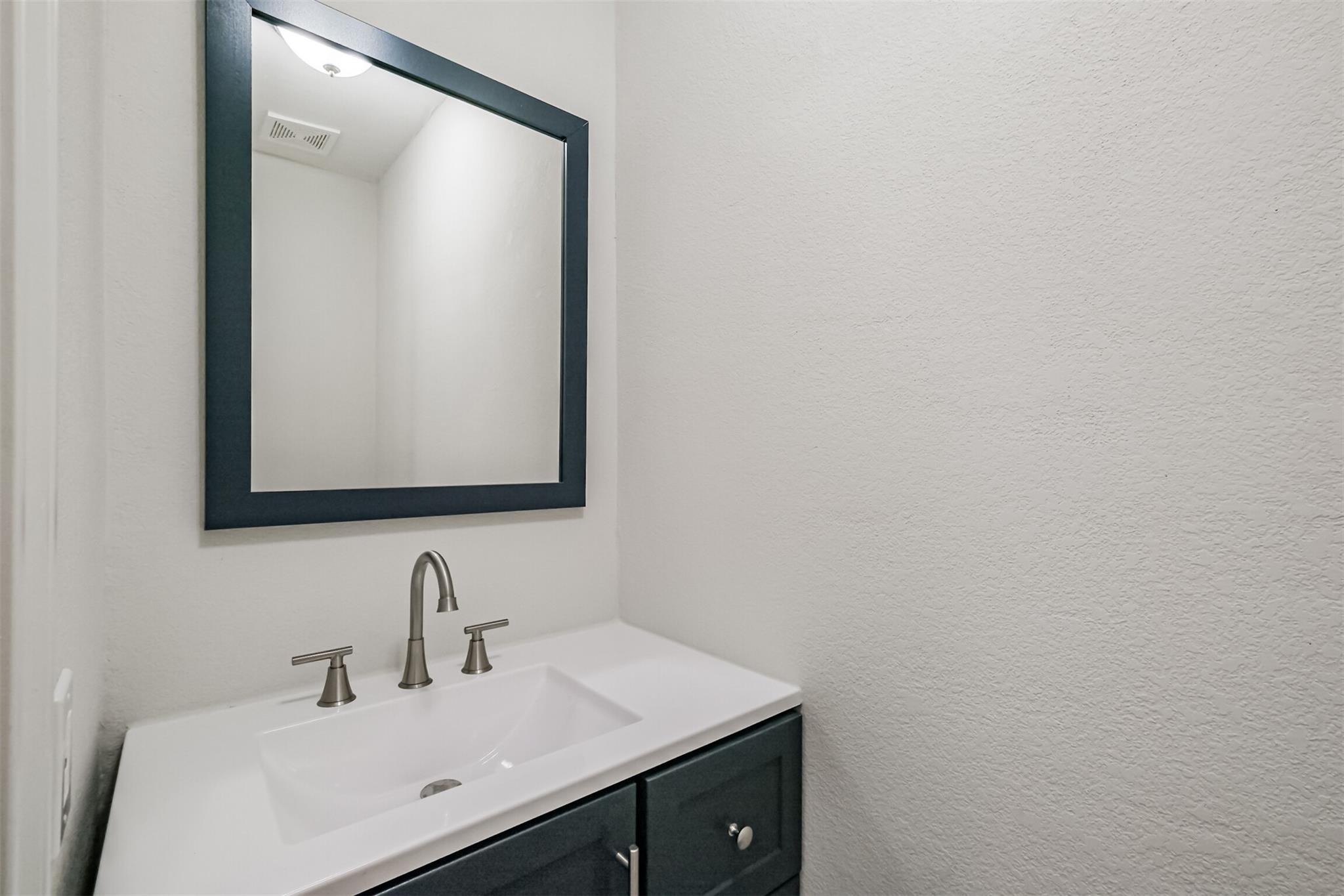 1222 Kempsford Drive