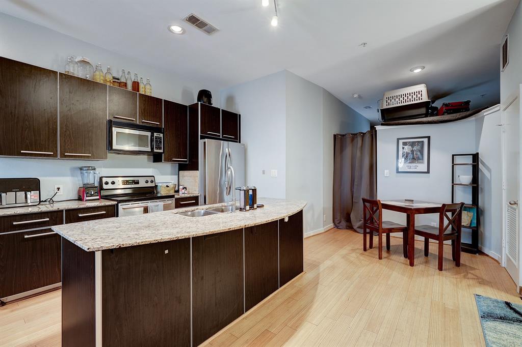 802 Jackson Hill Street # 203