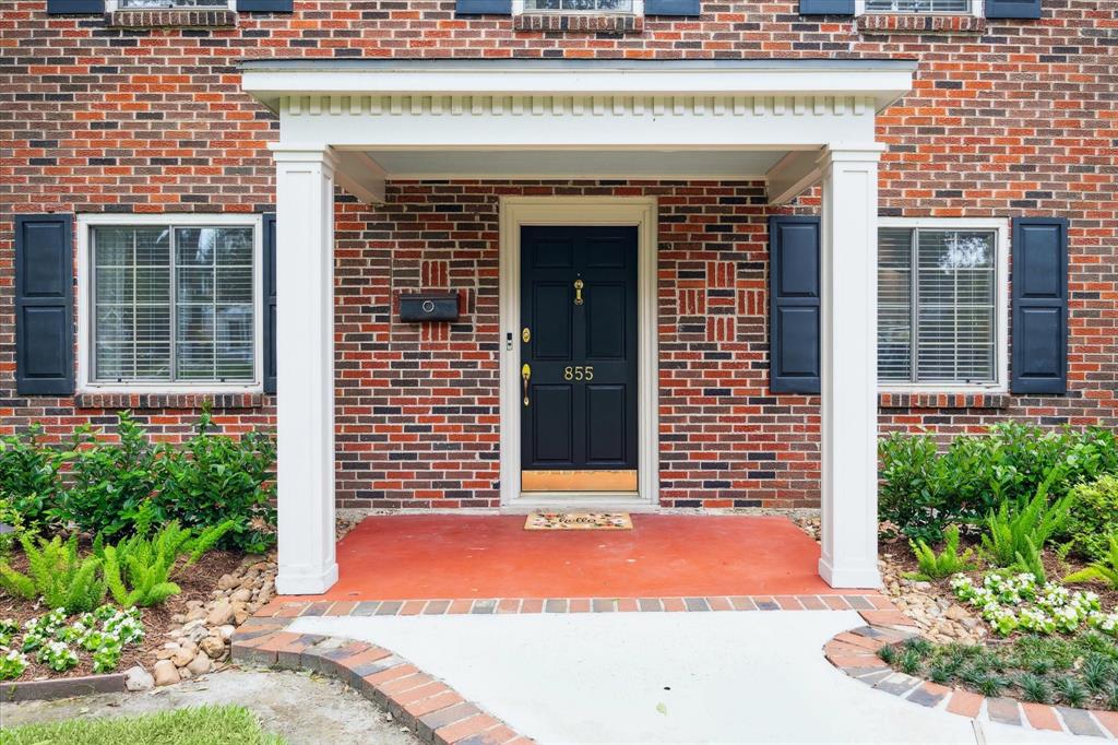 855 Azalea Street