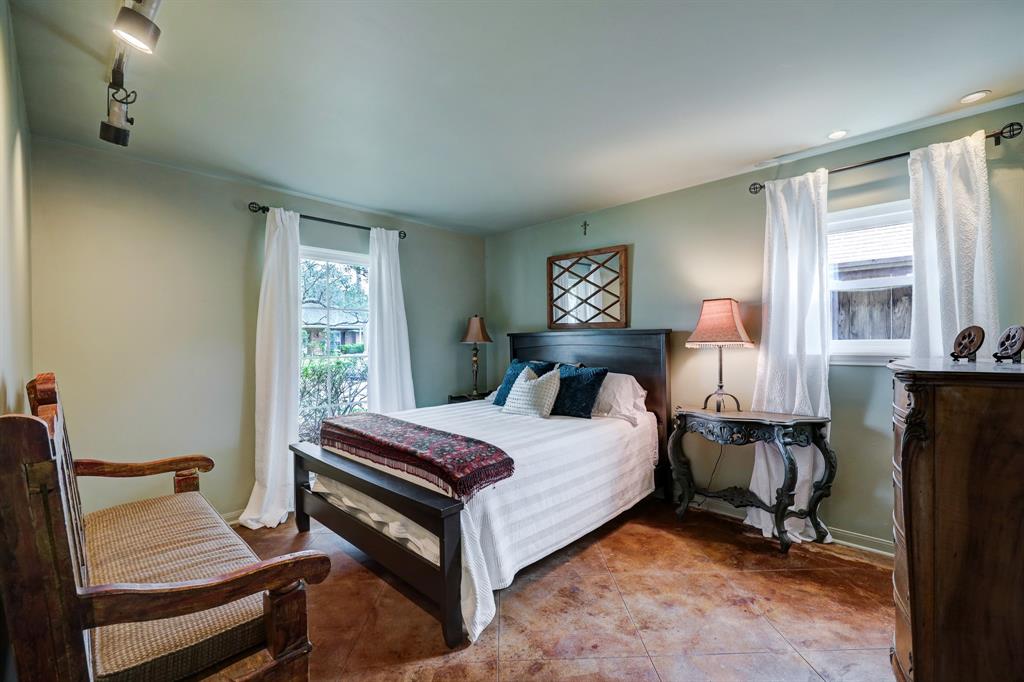 10011 Briar Rose Drive