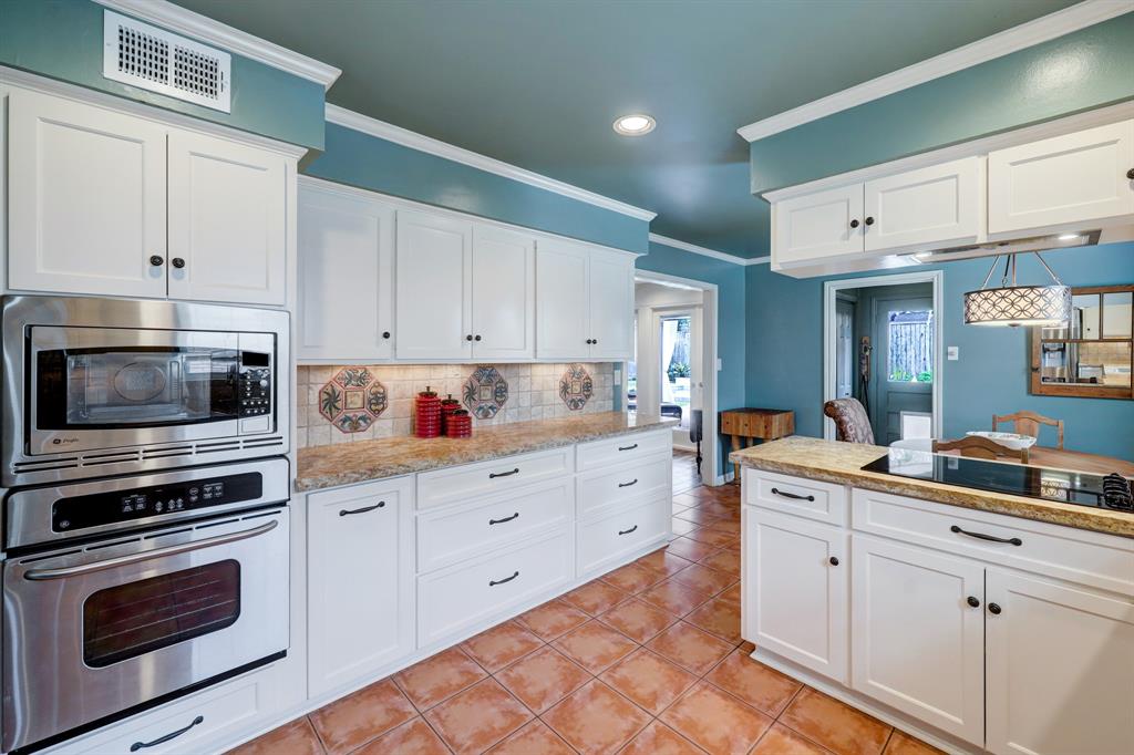 10011 Briar Rose Drive