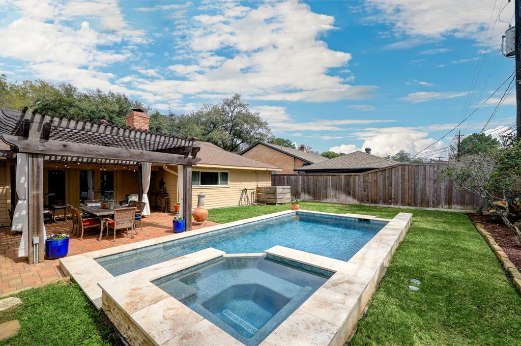 10011 Briar Rose Drive