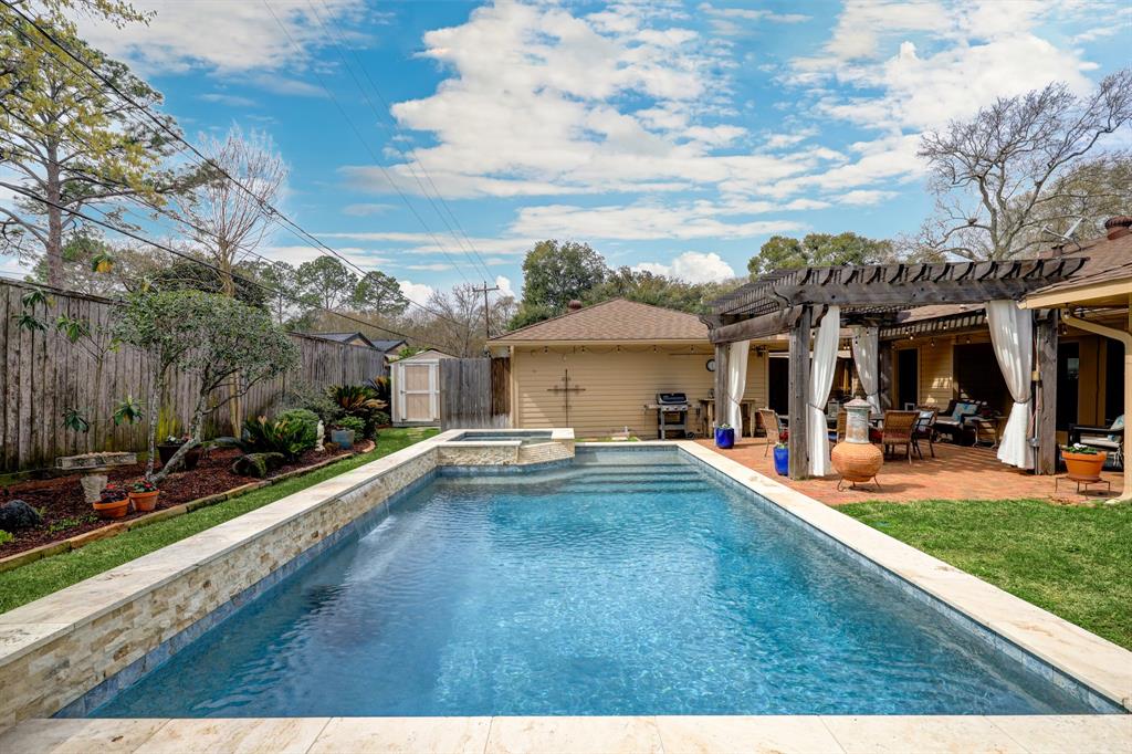 10011 Briar Rose Drive