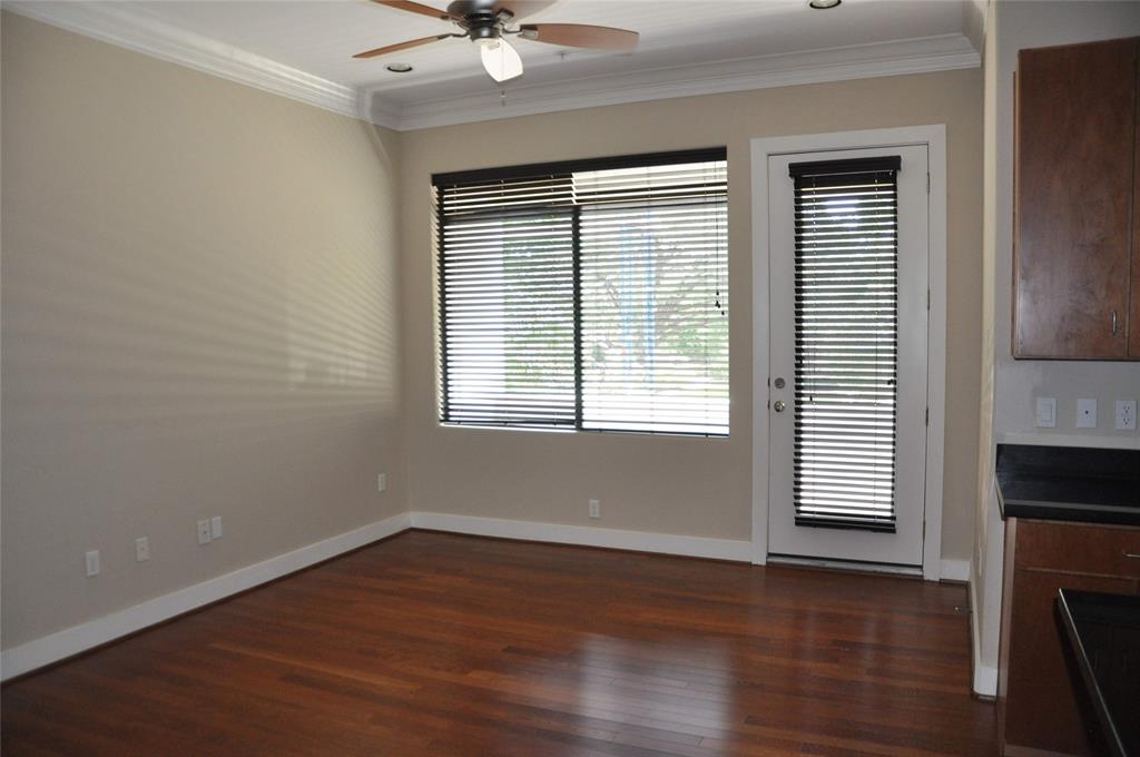 510 Lovett Boulevard # 201