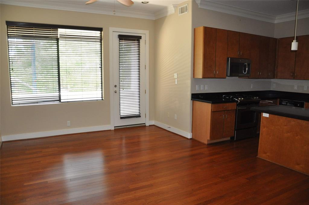 510 Lovett Boulevard # 201