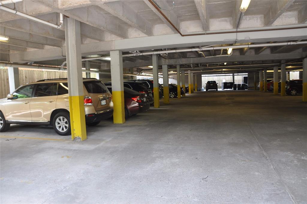 510 Lovett Boulevard # 201