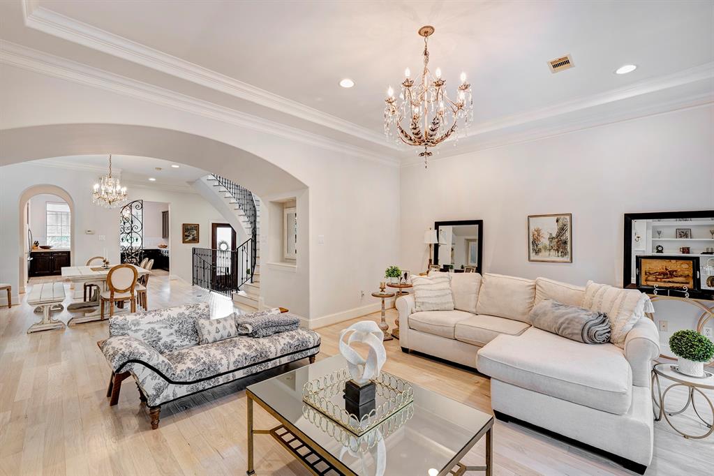 4272 Childress Street