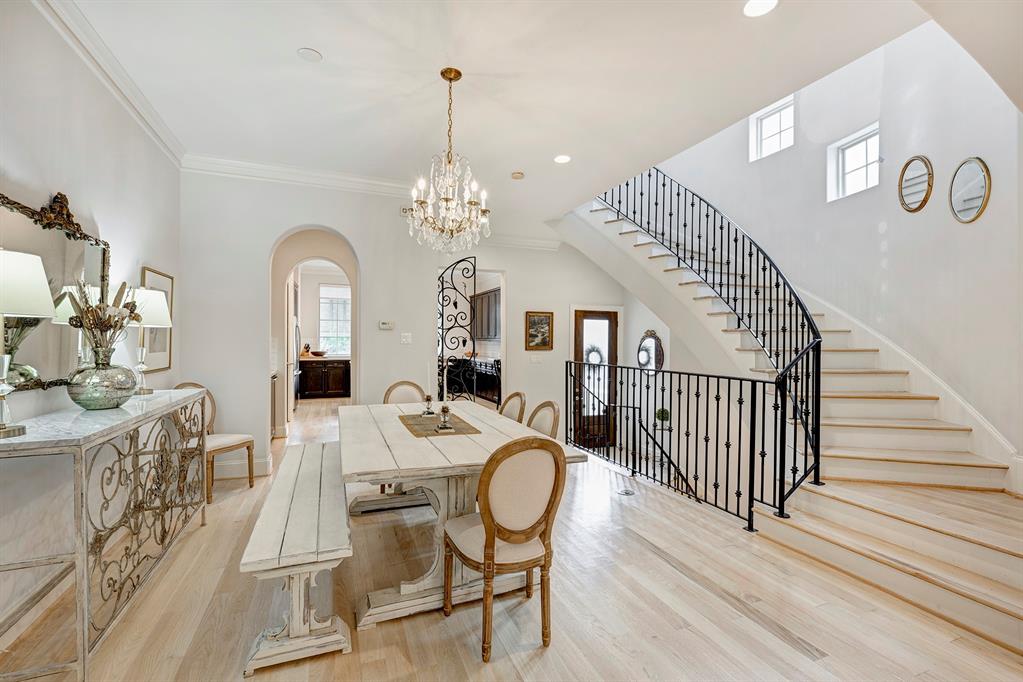 4272 Childress Street
