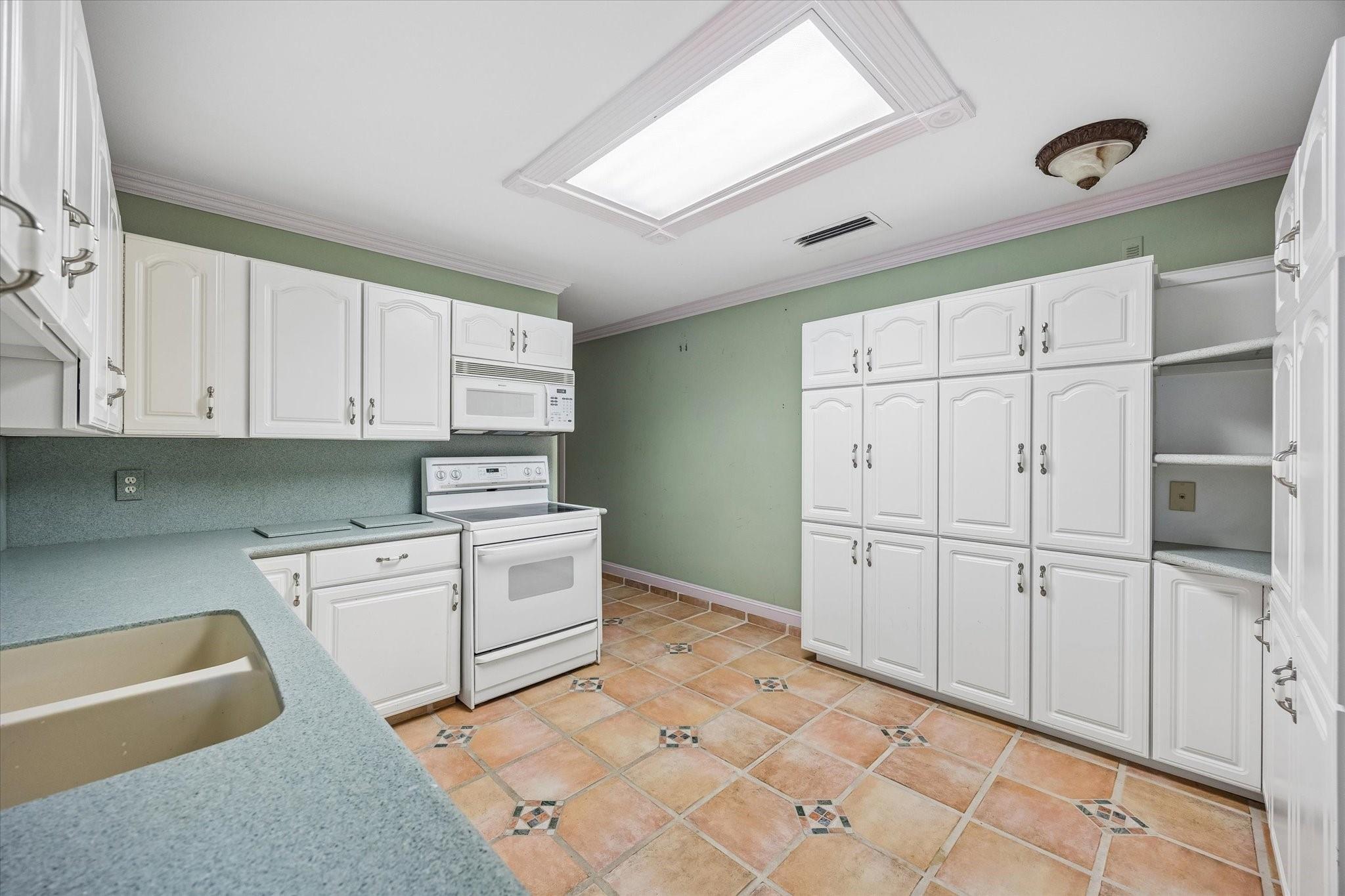 3711 San Felipe Street Unit: 2ACE