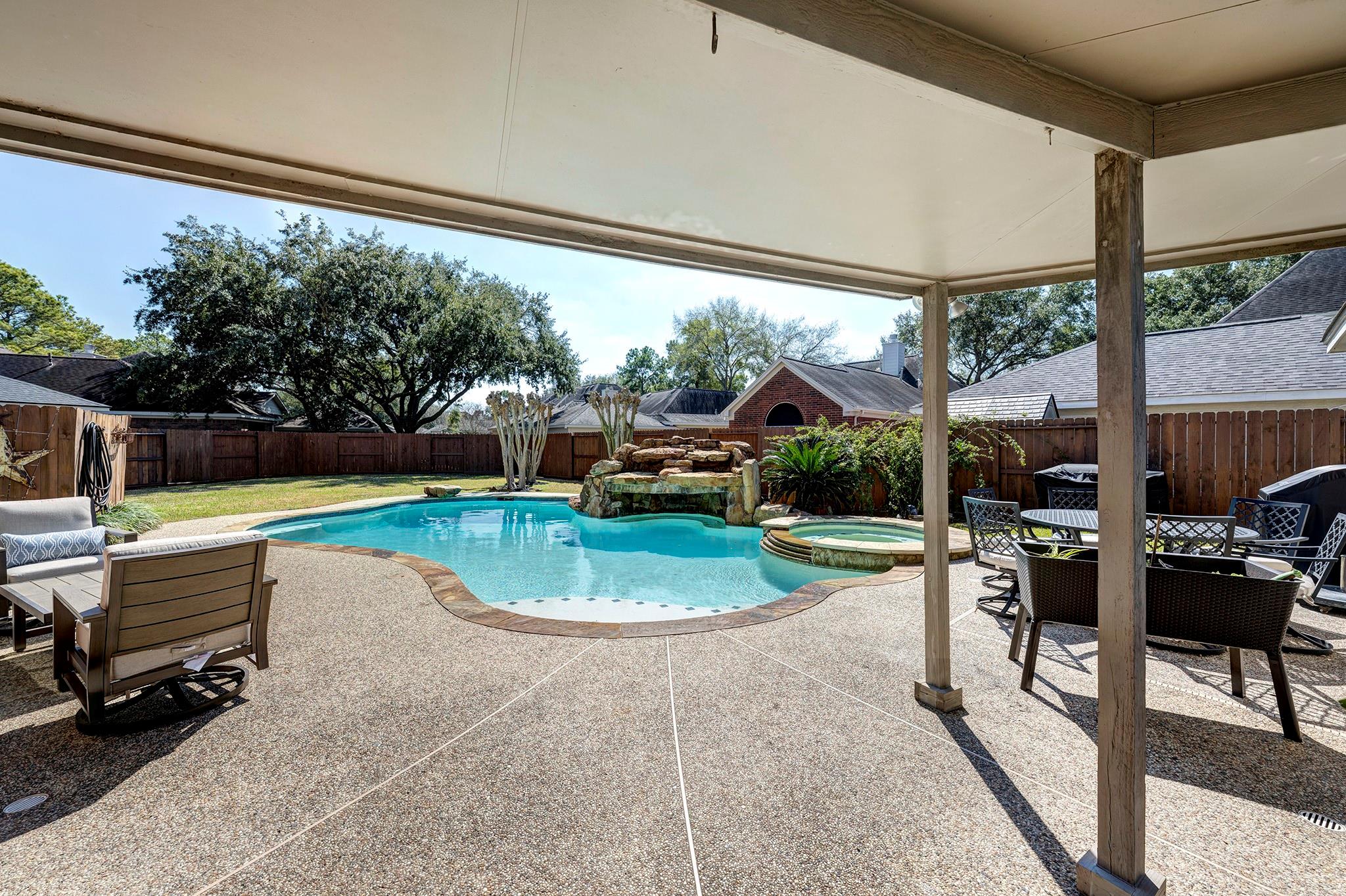 11102 Town Elm Court