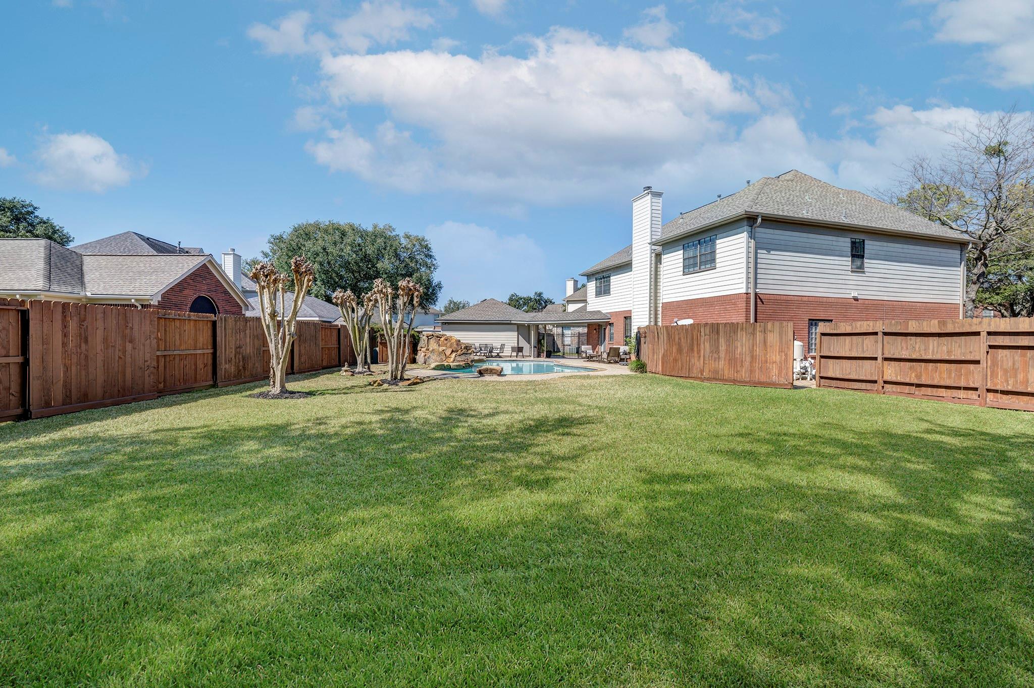 11102 Town Elm Court