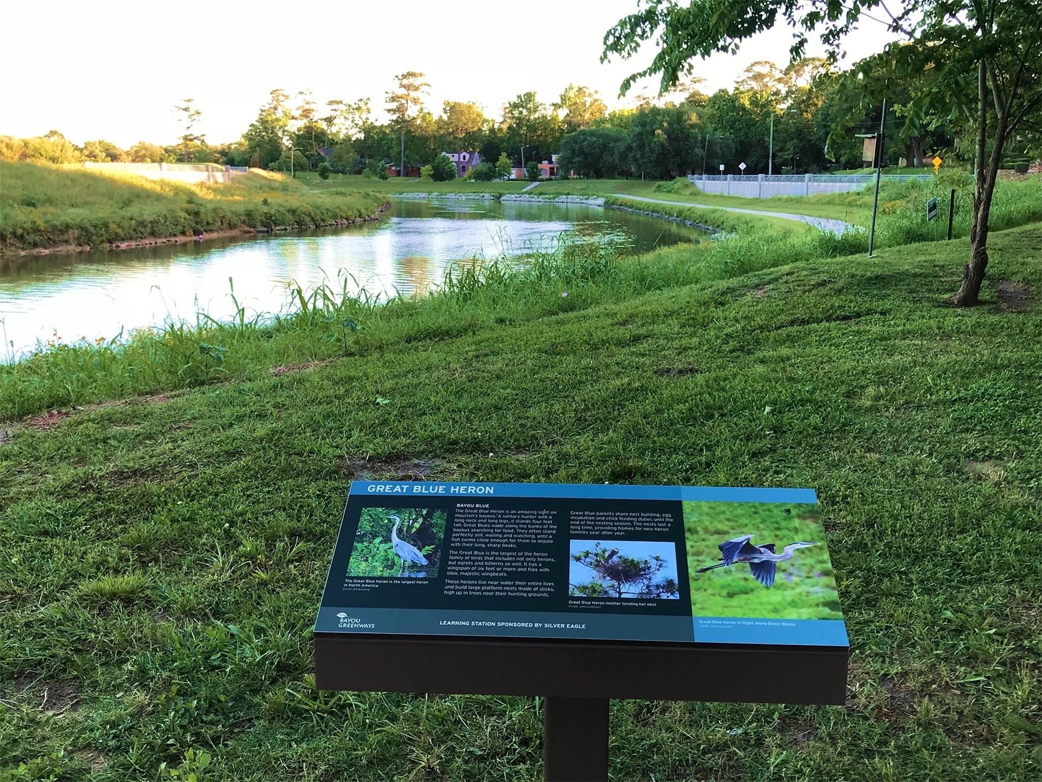 6719 Meadowlawn Street