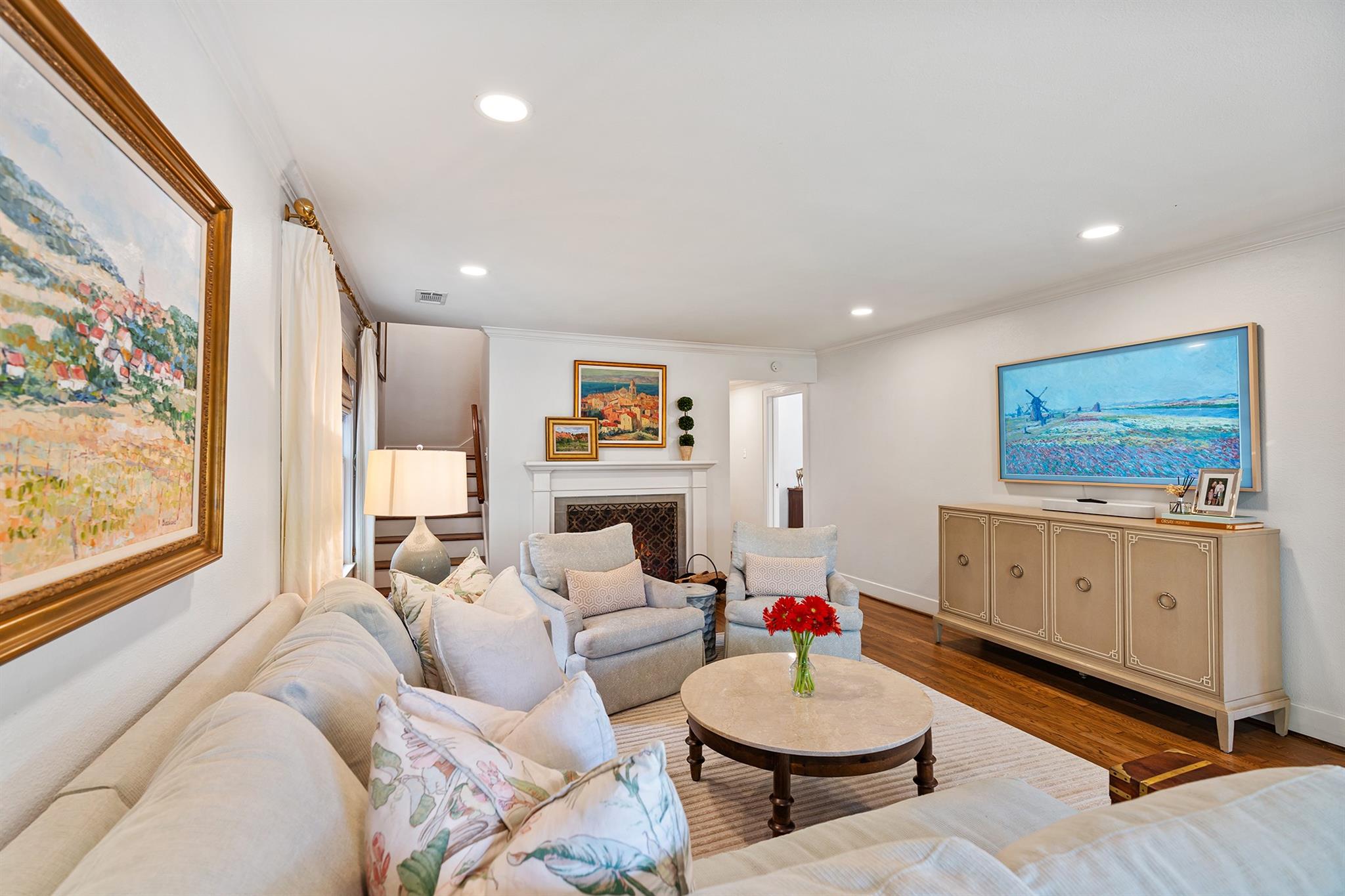 2206 Sul Ross Street