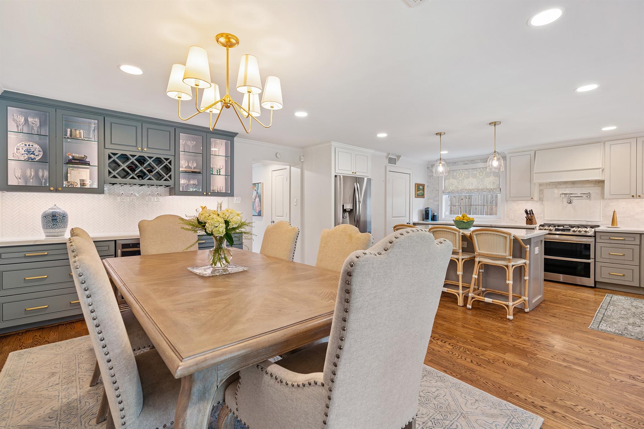 2206 Sul Ross Street