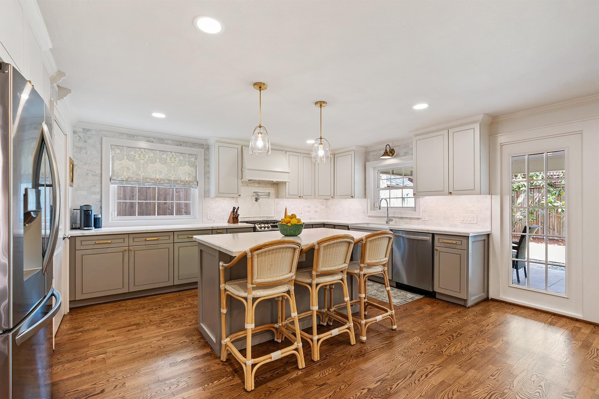 2206 Sul Ross Street