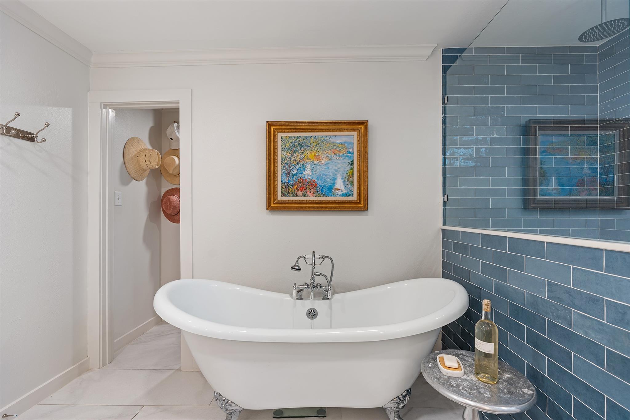 2206 Sul Ross Street