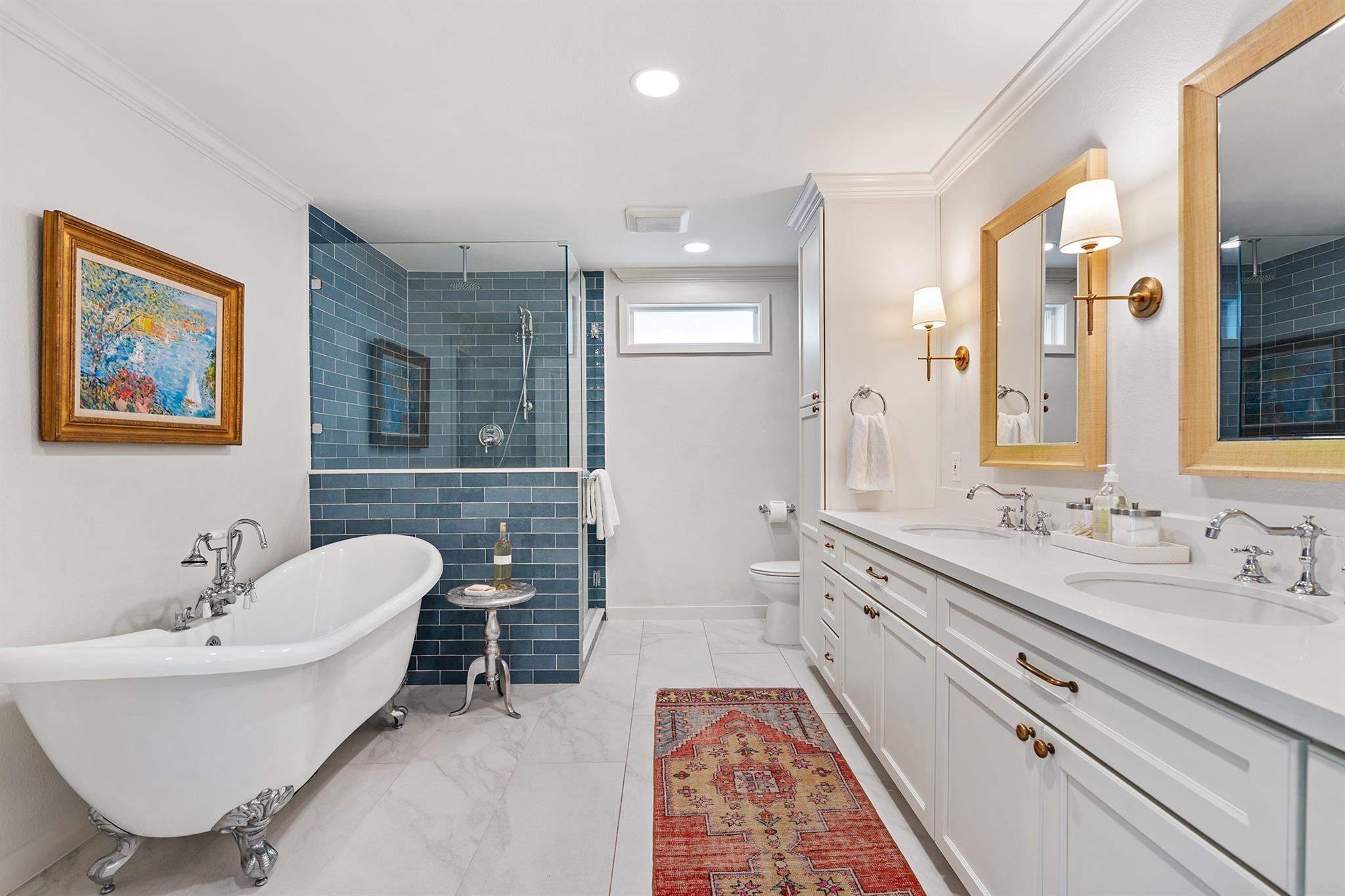 2206 Sul Ross Street