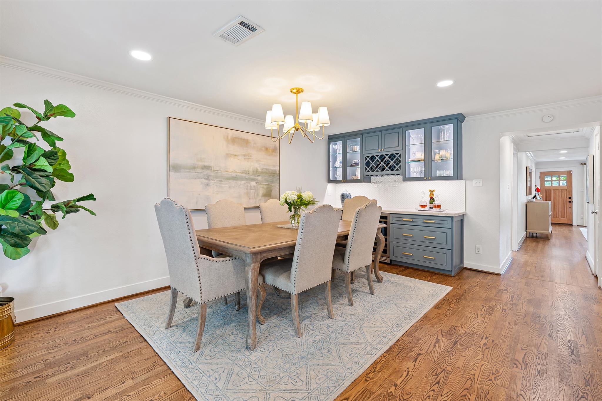 2206 Sul Ross Street