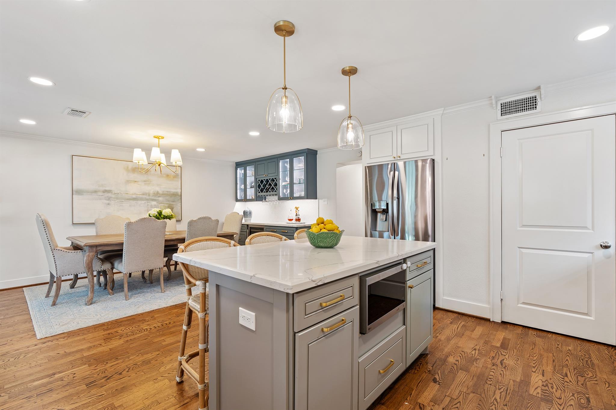 2206 Sul Ross Street