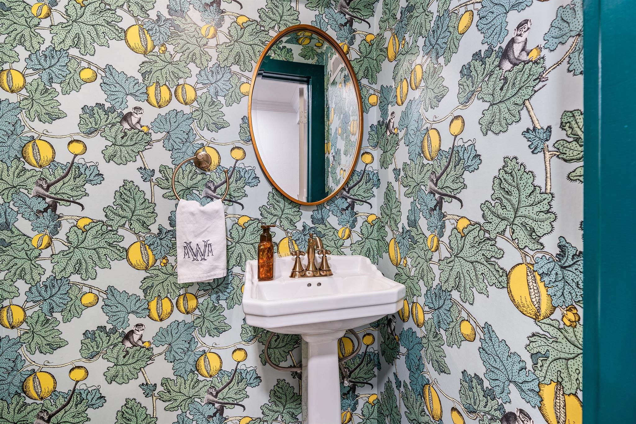 2206 Sul Ross Street