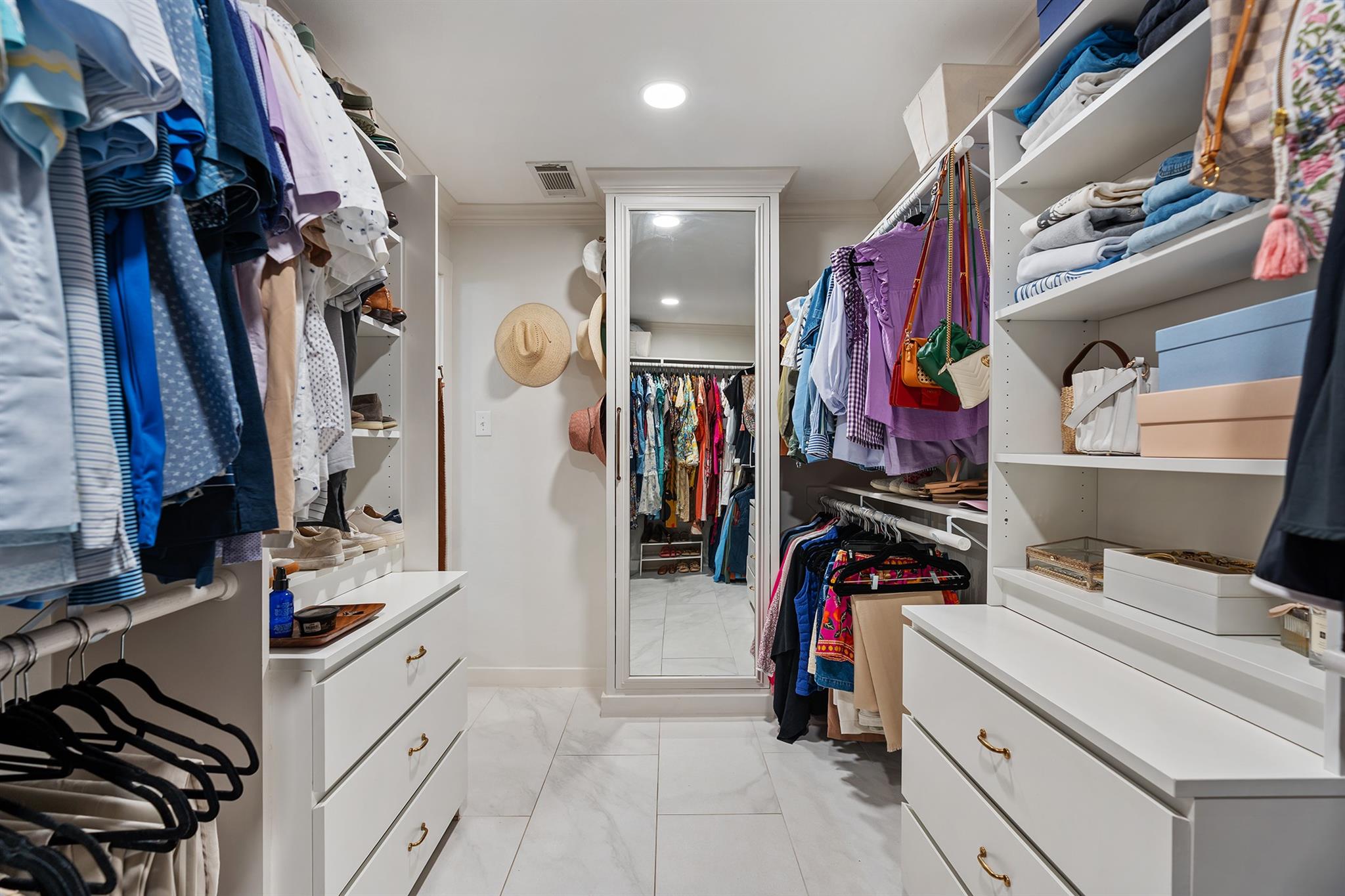 2206 Sul Ross Street