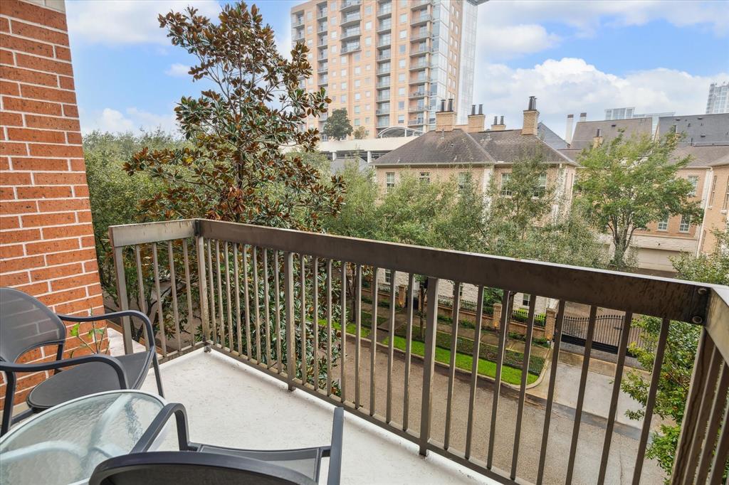 2211 Briarglen Drive # 409