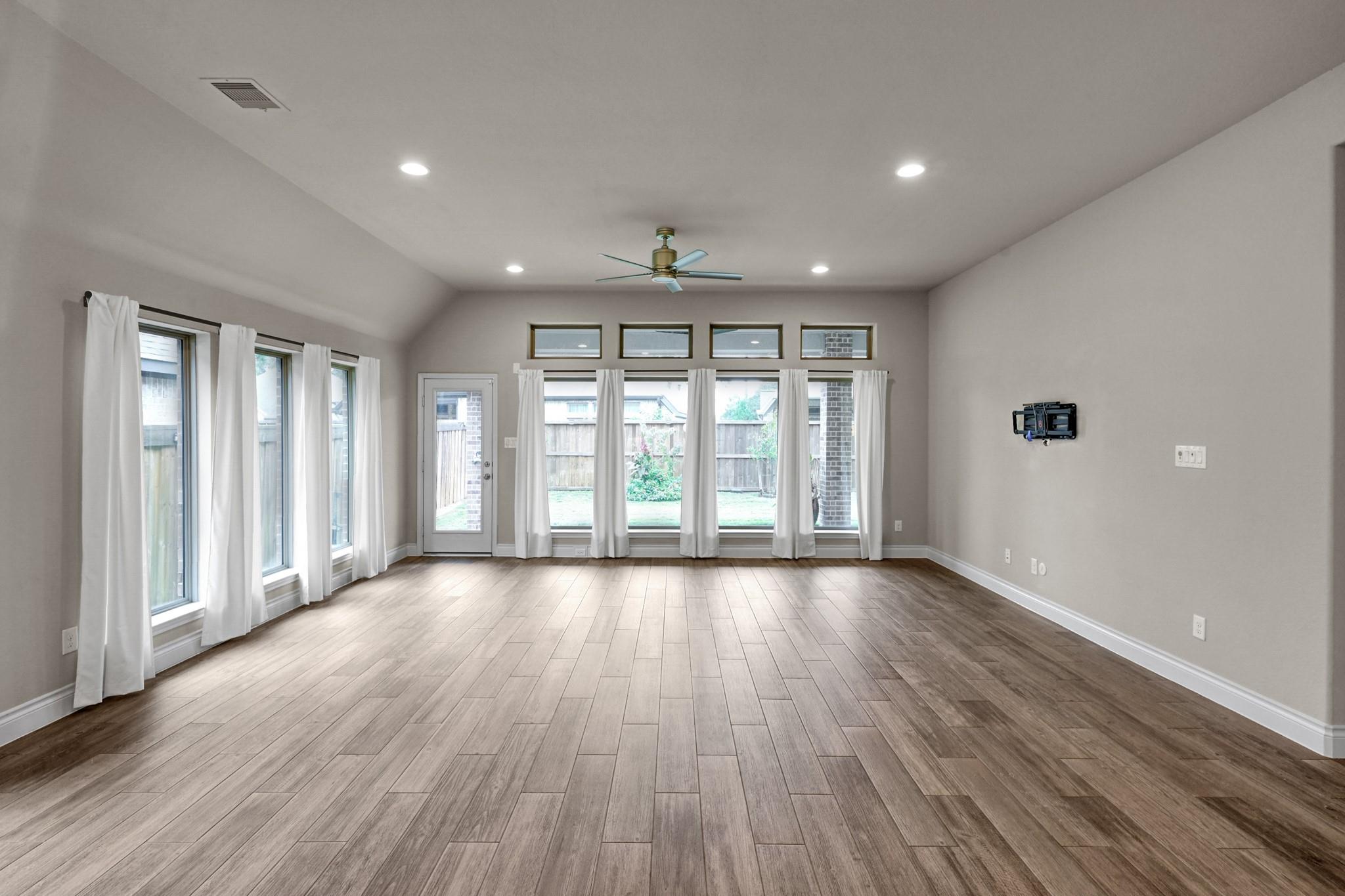 8121 Tyrell Heights Drive