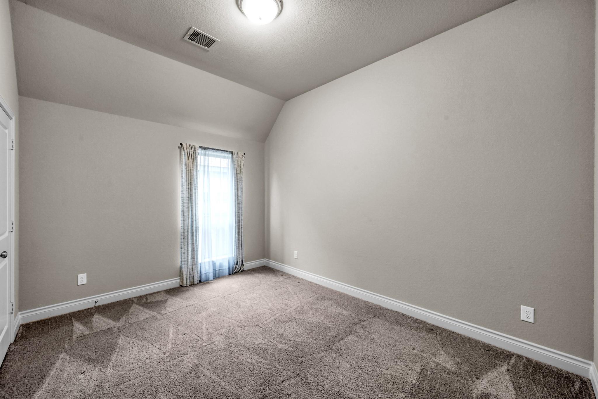 8121 Tyrell Heights Drive