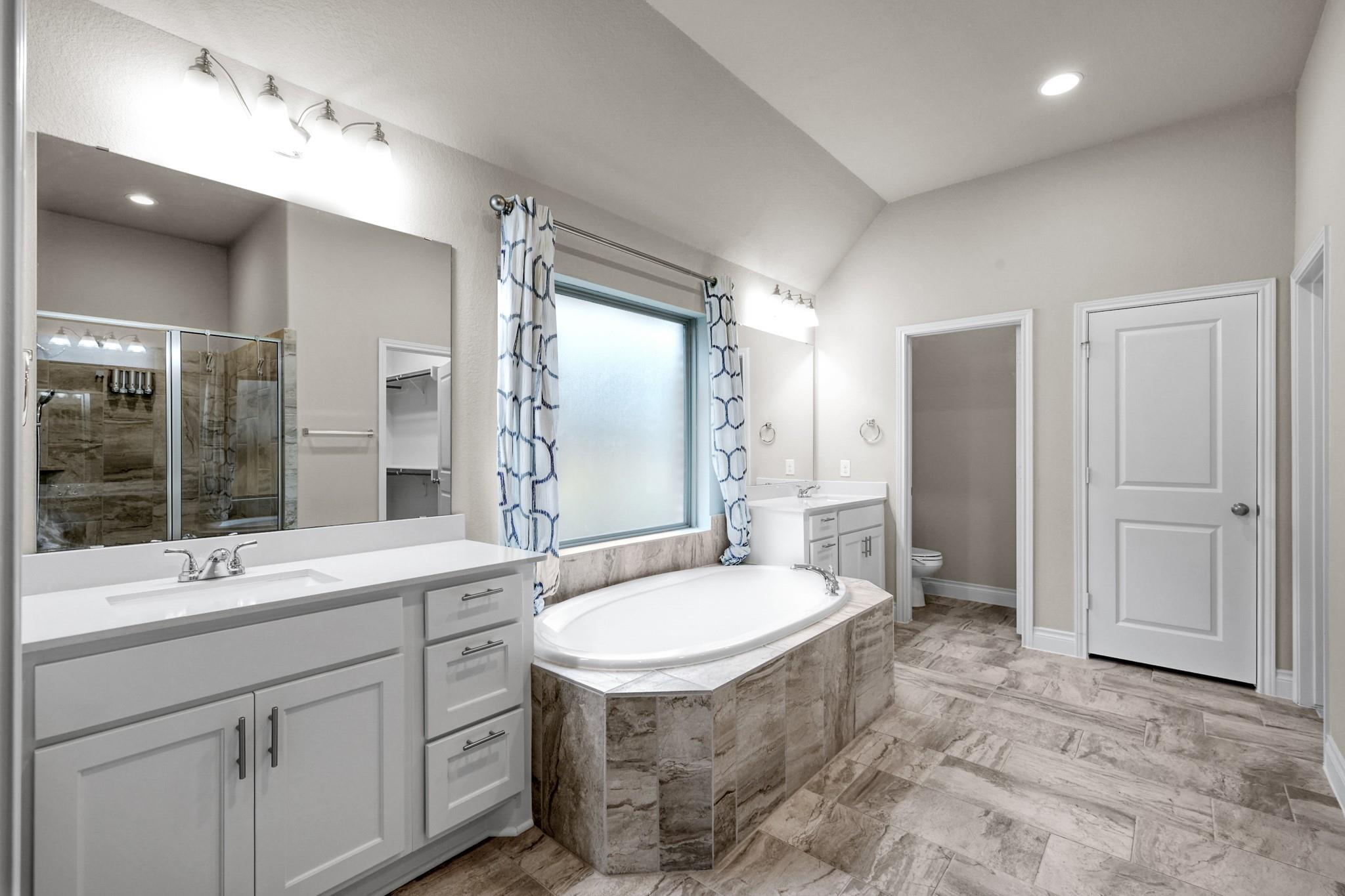 8121 Tyrell Heights Drive