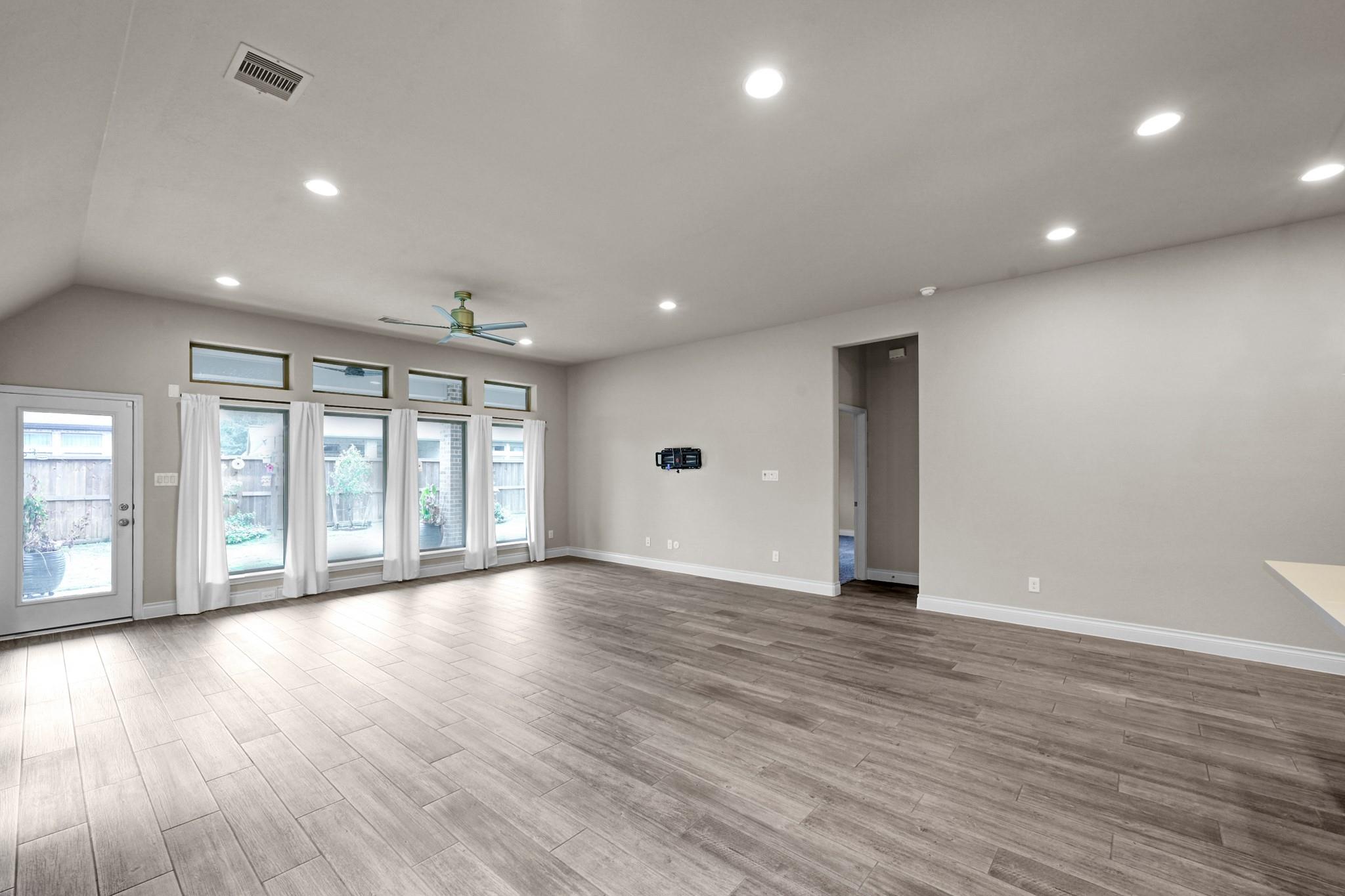 8121 Tyrell Heights Drive