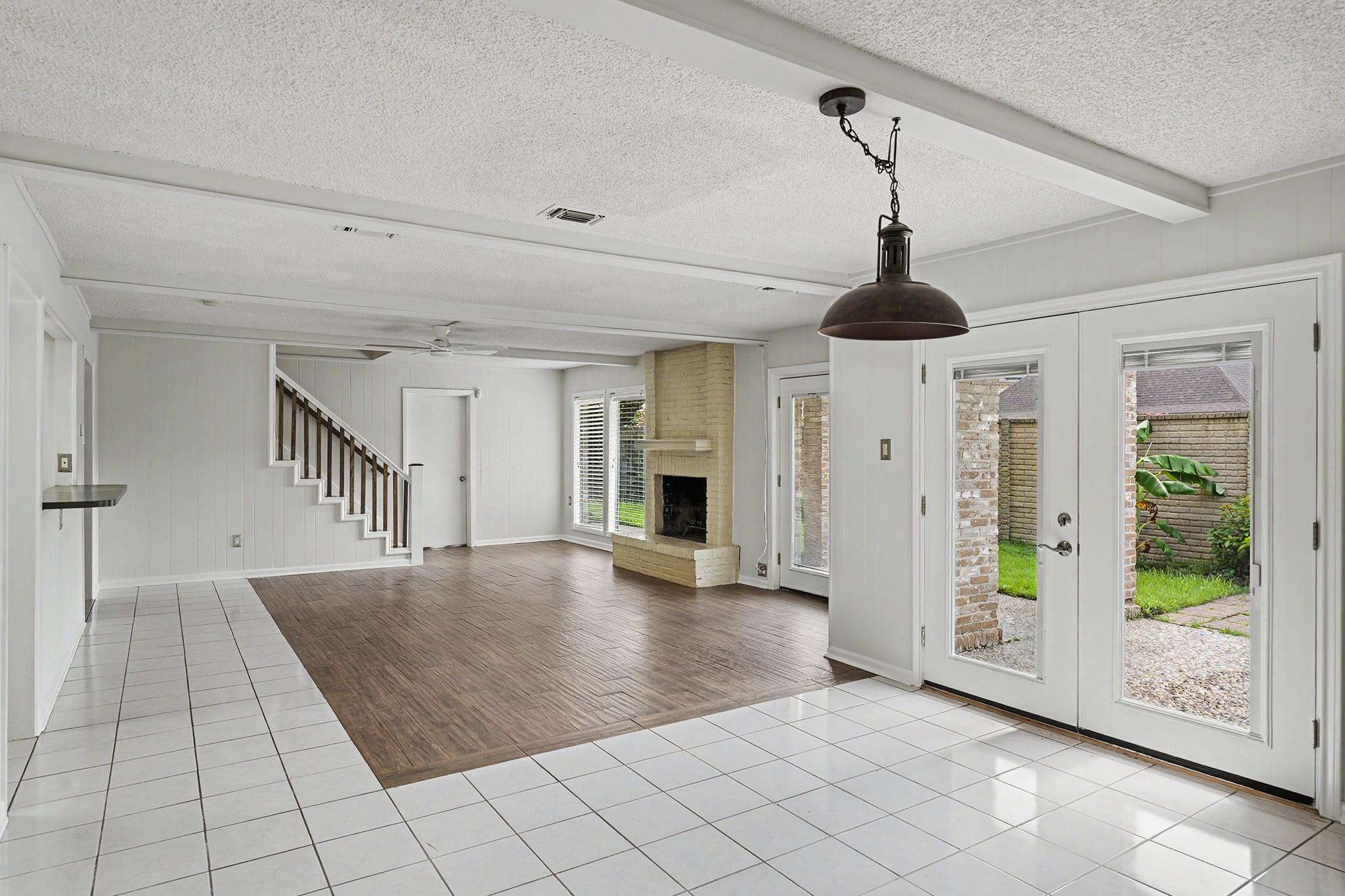 2711 Olympia Drive