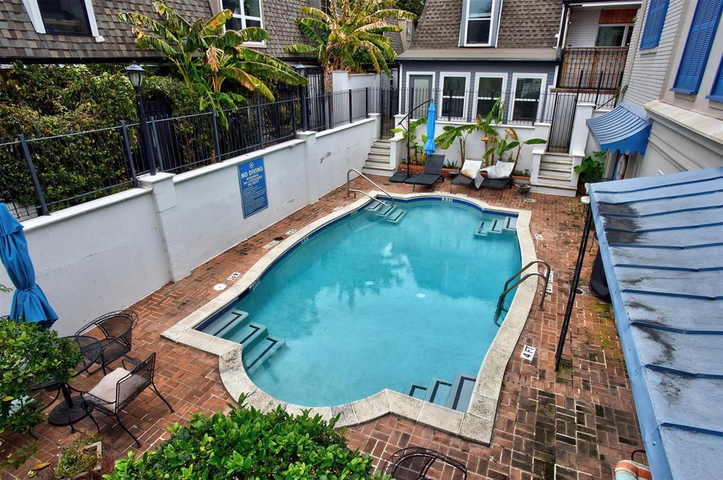811 Lovett Boulevard # 14