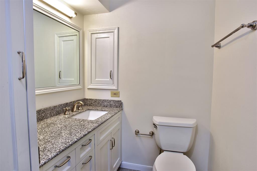 811 Lovett Boulevard # 14