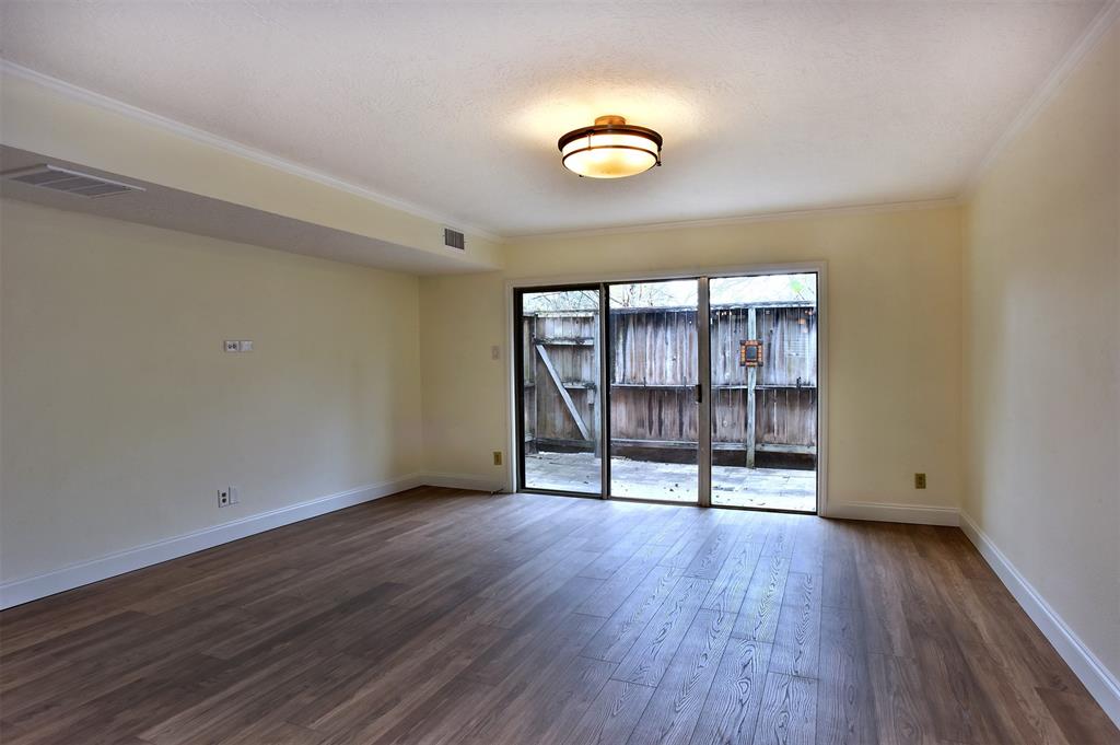 811 Lovett Boulevard # 14