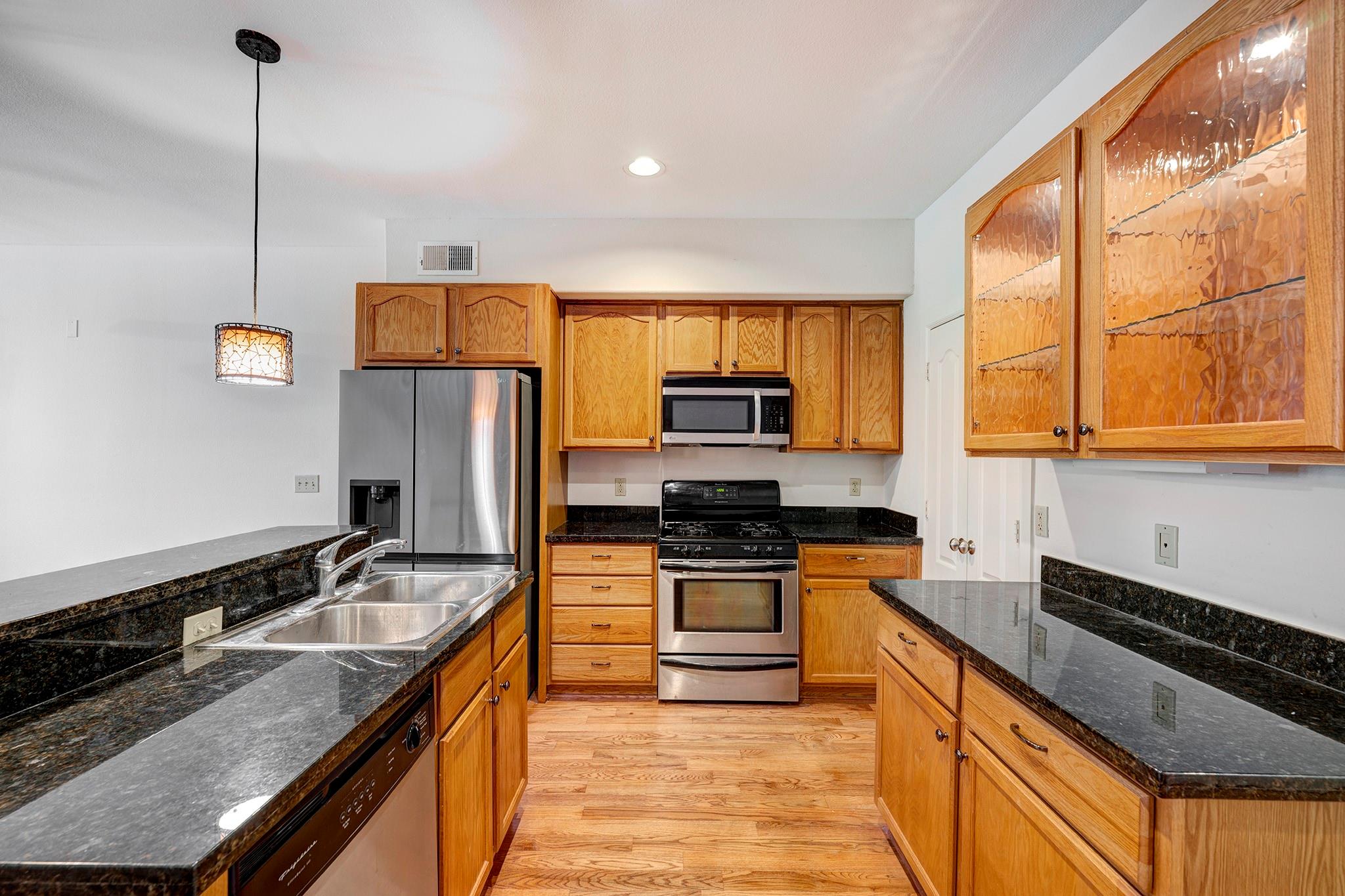 1602 Elgin Street # 13