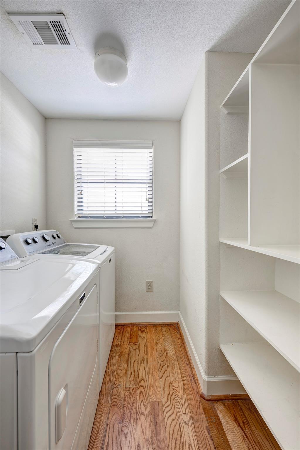 1602 Elgin Street # 13