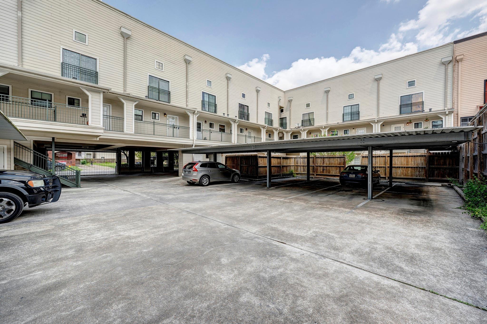 1602 Elgin Street # 13