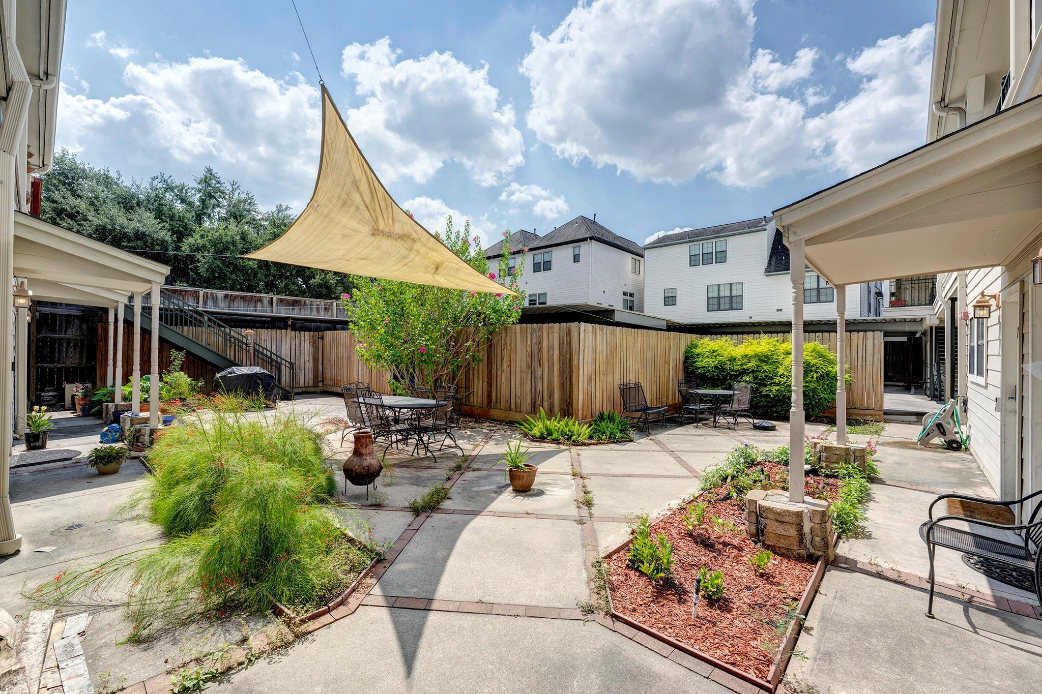 1602 Elgin Street # 13