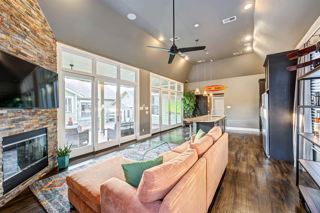 1546 Rutland And 242 W 16th Street