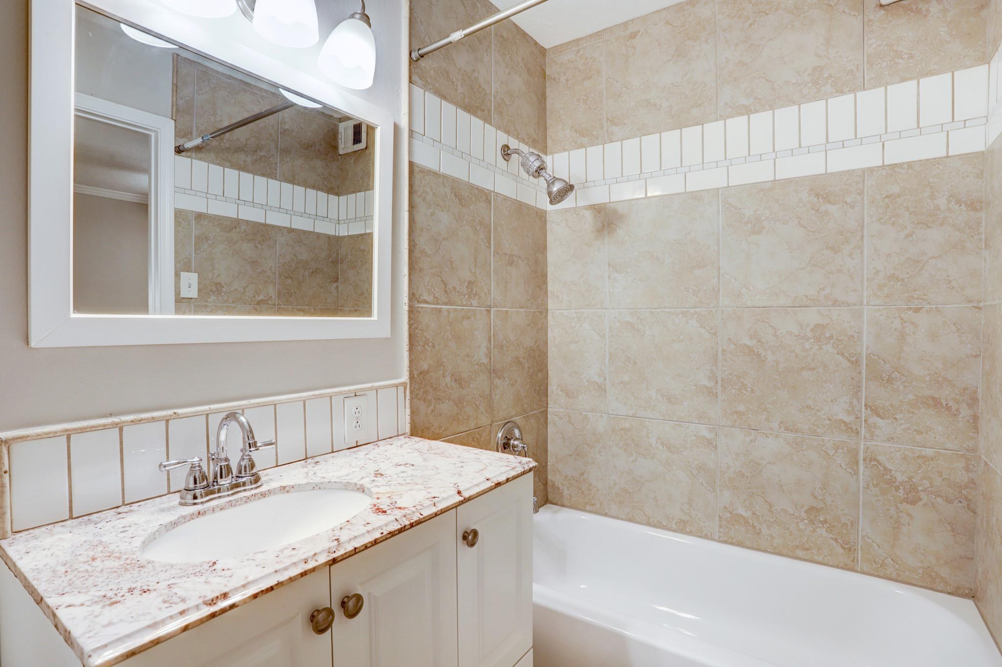 5151 Richmond Avenue # 213