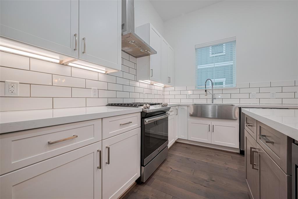 1203 W 24th Street