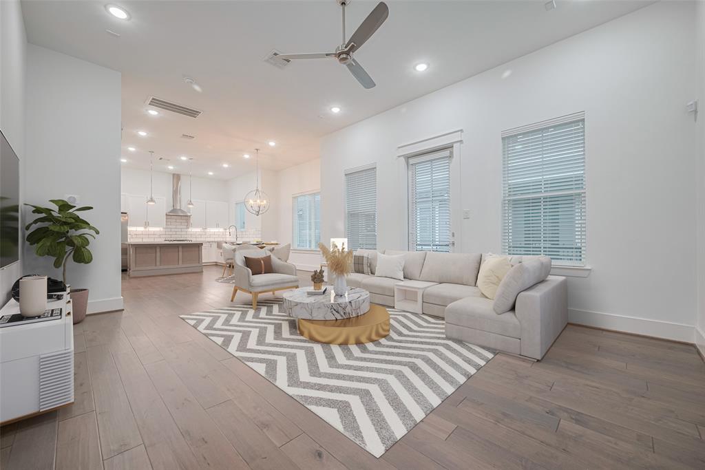 1203 W 24th Street