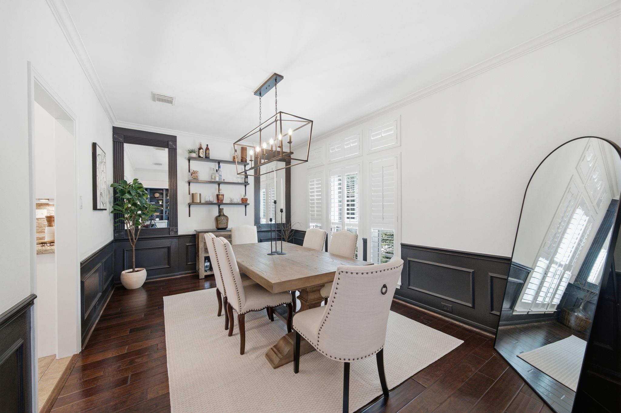 2211 Crimson Cove Court