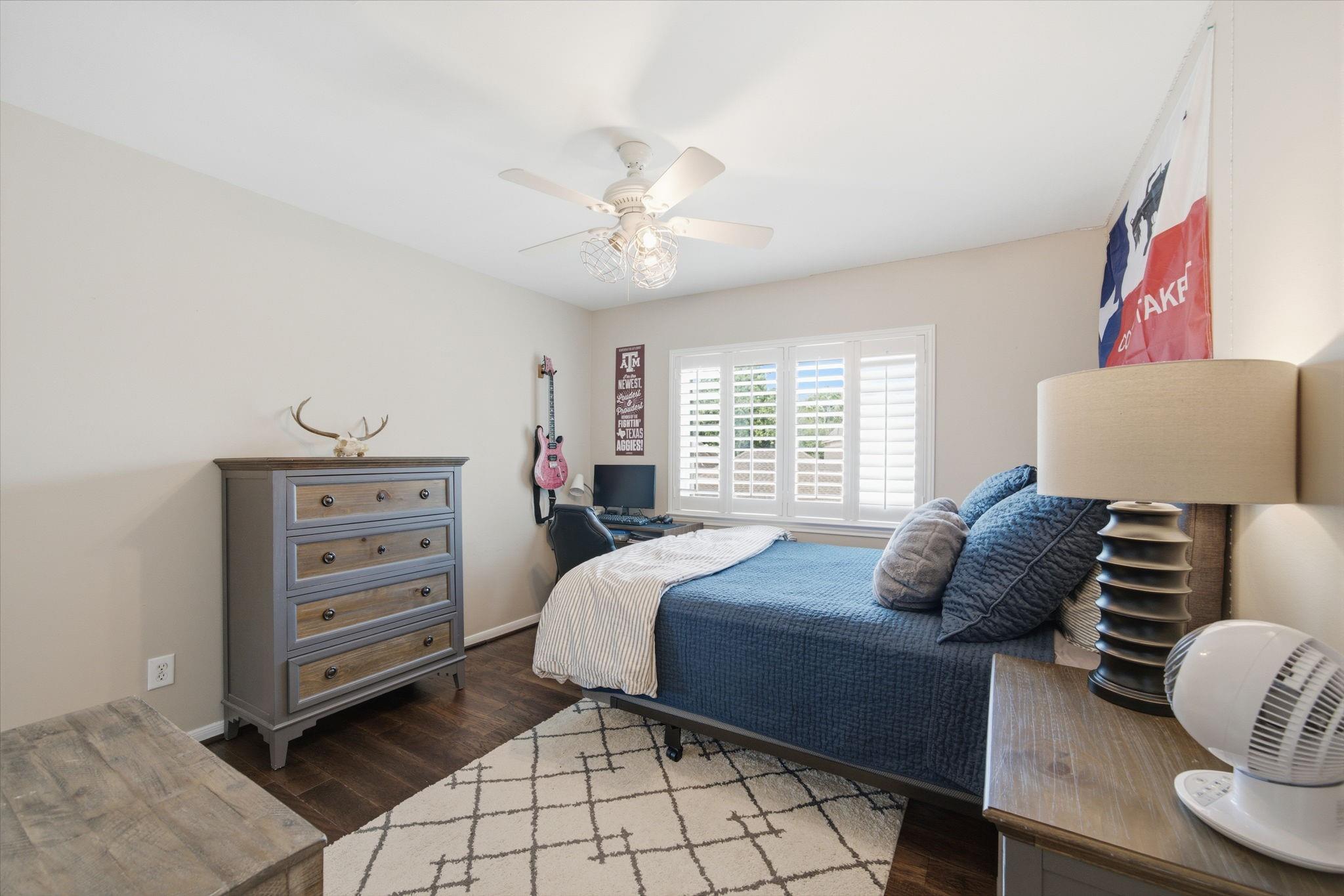 2211 Crimson Cove Court