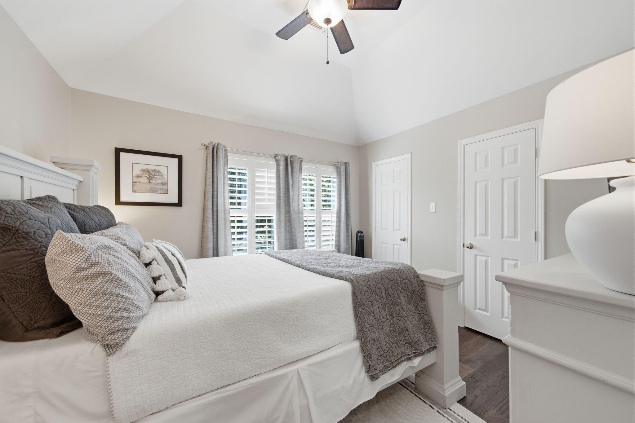 2211 Crimson Cove Court
