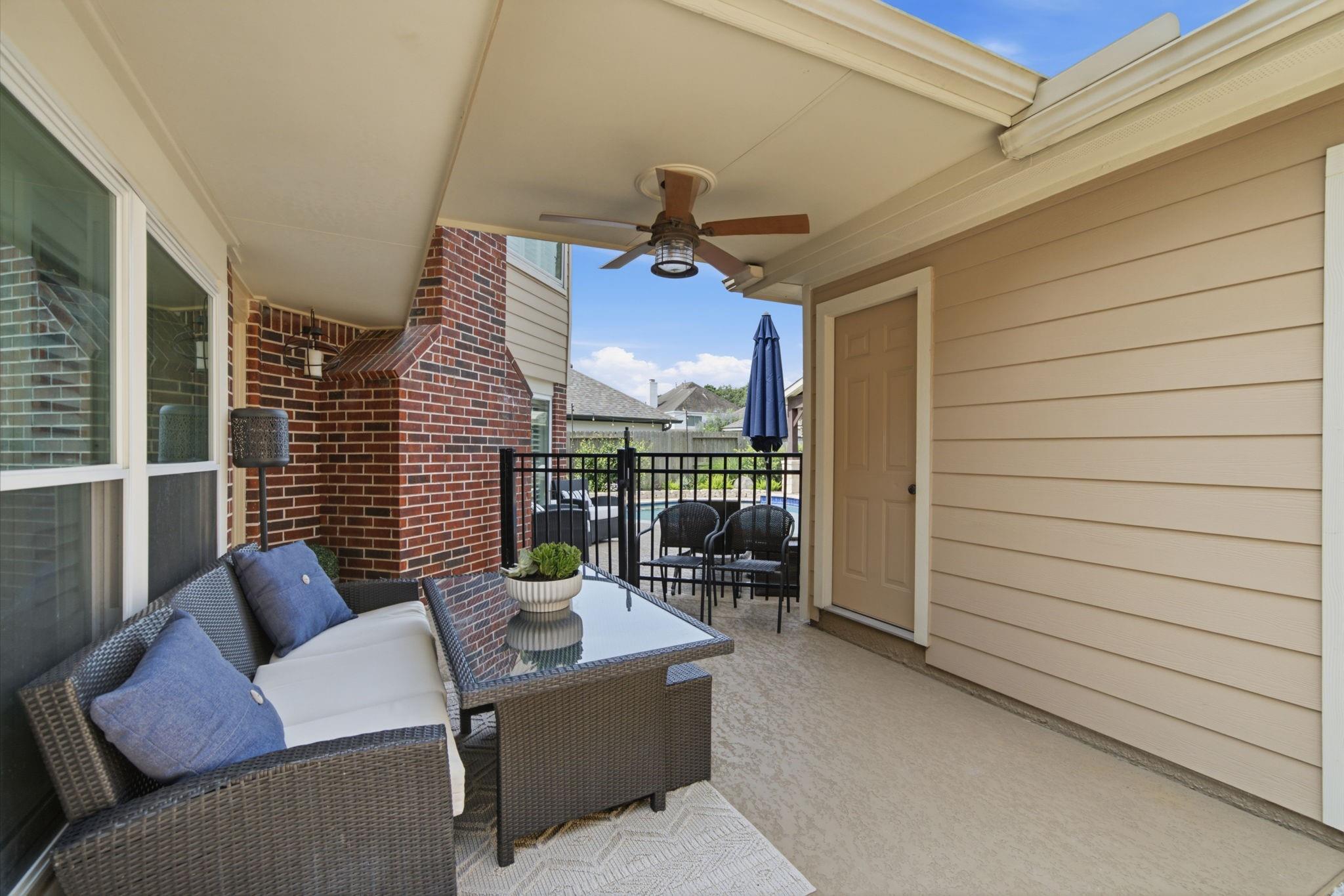 2211 Crimson Cove Court
