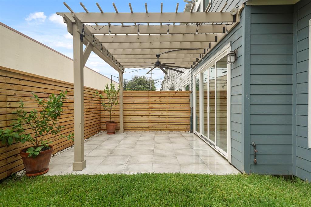 1522 Callaking Place