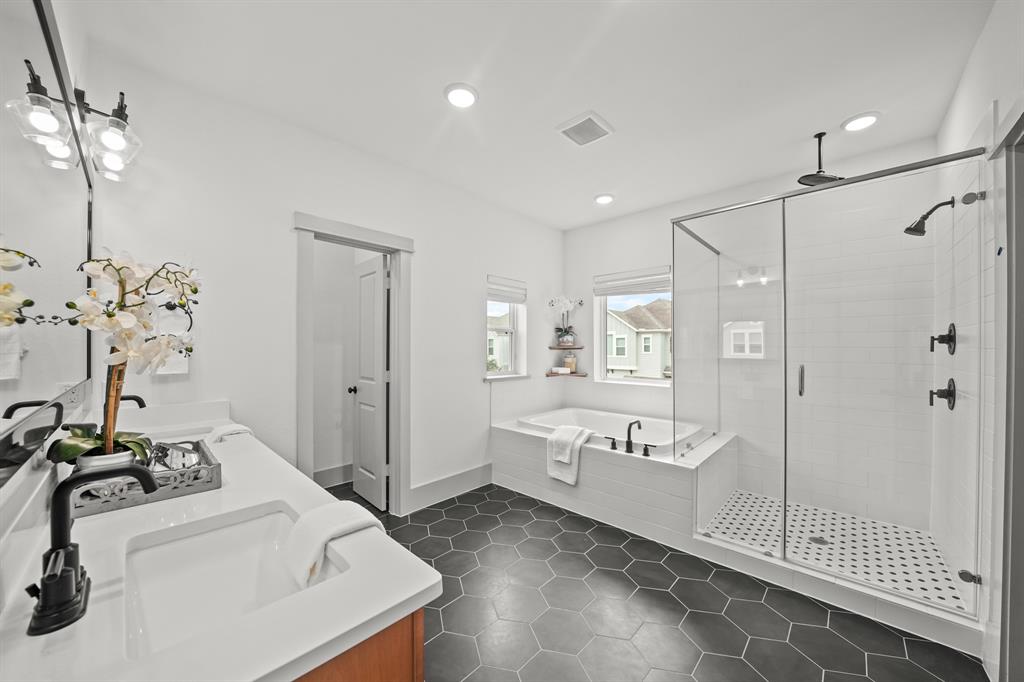 1522 Callaking Place