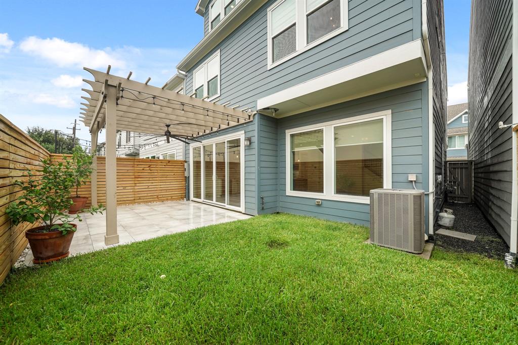 1522 Callaking Place